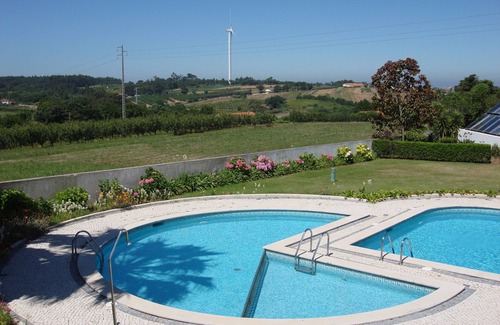 Alcobaca Villa | Villa with Private Pool and Tennis Court