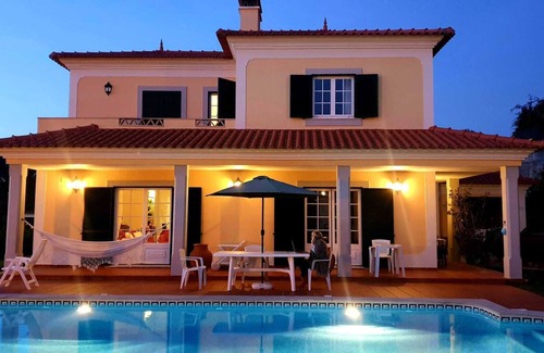 Caldas da Rainha Villa | Villa with private pool and views of Obidos Lagoon
