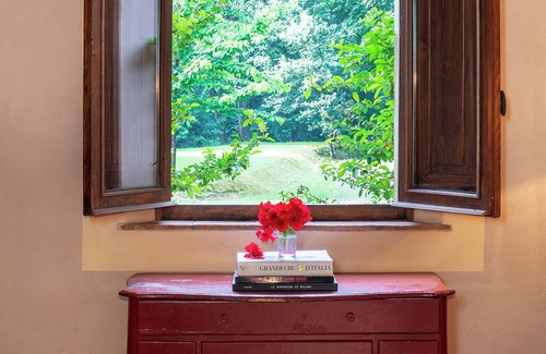 Marti Villa | Villa with Private Pool And Garden, nestled in the Tuscan landscape