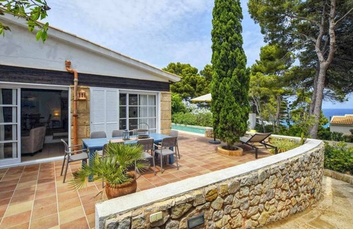 Provensals House | Villa with sea views and pool & a/c for 6 people