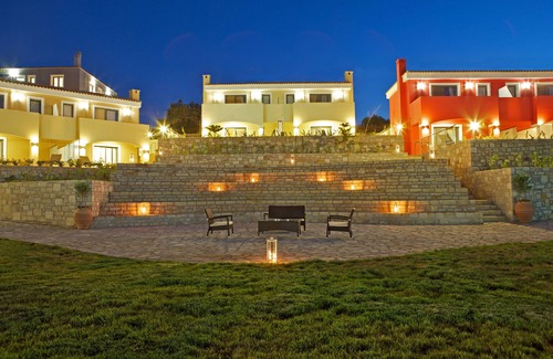 Adelianos Kampos Villa | Villa With Sea View, Breakfast included, 800 Metres From Sandy Beach, Playground