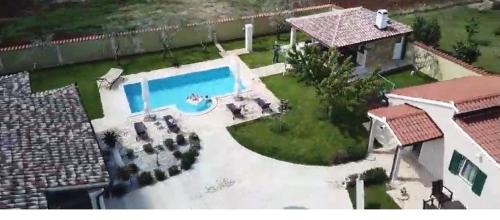 Valdebek Villa | Villa Zafirah Pula