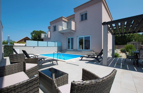 Skrbcici House | Villa Zelena (V1002-K1) - Krk - island Krk
