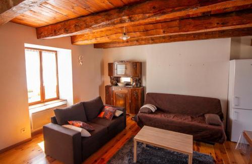 Nasbinals Apartment | Village de Nasbinals Aubrac Electro Vélo