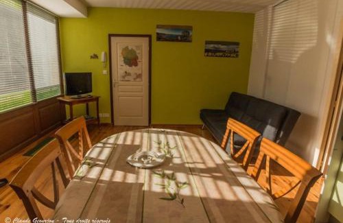 Nasbinals Apartment | Village de Nasbinals Aubrac Electro Vélo