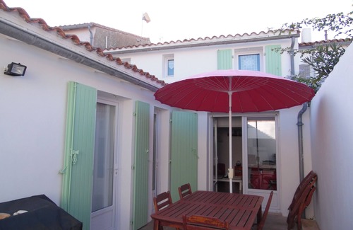La Couarde-sur-Mer House | VILLAGE HOUSE, LA COUARDE SUR MER - for 4 people