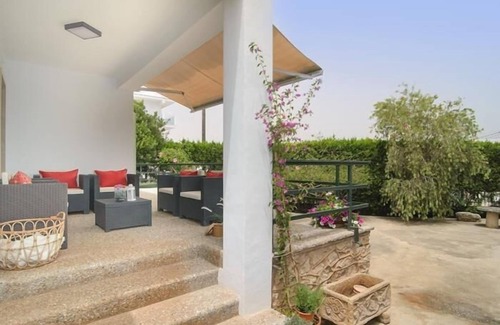 Cala Llombards Villa | Village house for 6 people in Cala Llombards.