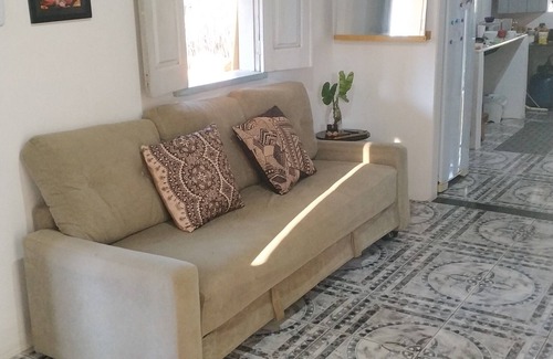 Marau House | Village house in Praia de Algodões with coconut trees and the sound of the sea