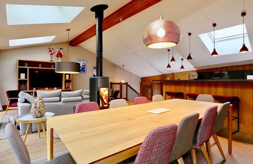 Le Praz House | Village house in the heart of Praz with sauna and garage