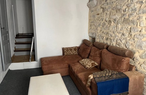 Codolet House | Village house near the lake