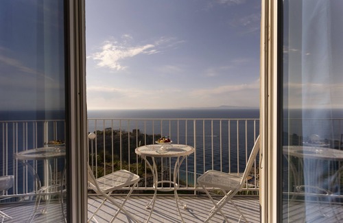 Marina di Puolo House | Villaggio Villa Lubrense