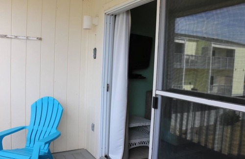 Pensacola Beach Condo | Villas on the Gulf by Surfside VR