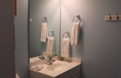 Pensacola Beach Condo | Villas on the Gulf by Surfside VR