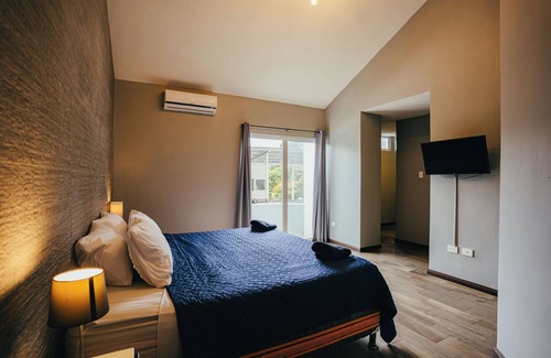 Zona 10 Hotel | Villas Santander - Deluxe Stay