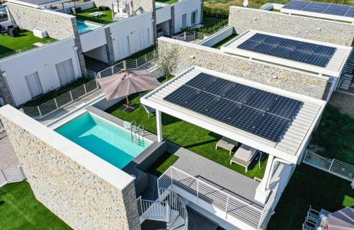 Peschiera del Garda Ski Chalet | Villetta Dolci Luxury Home - A2