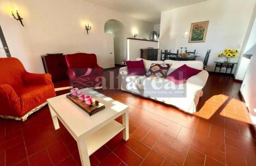 Castiglione della Pescaia Apartment | Villetta Ciro, 3 camere, giardino e parcheggio, a soli 50 m dal mare! by Alfareal