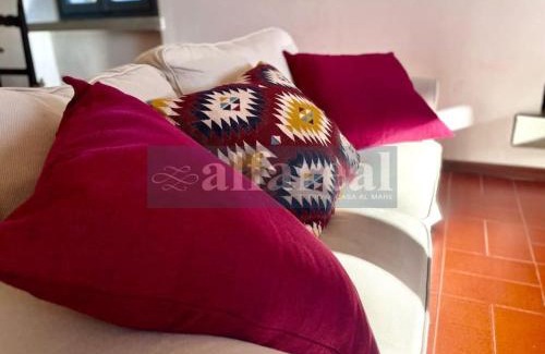 Castiglione della Pescaia Apartment | Villetta Ciro, 3 camere, giardino e parcheggio, a soli 50 m dal mare! by Alfareal