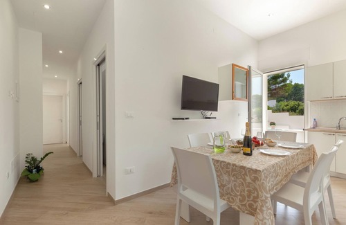Marina di Felloniche Apartment | Villetta Antonio - Appartamento by BarbarHouse