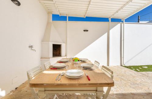 Sant'Isidoro House | Villetta Ondablu by BarbarHouse
