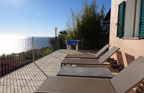 Santo Stefano al Mare Villa | villetta Sole Mare