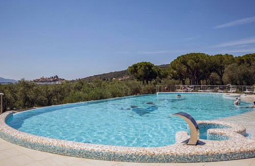 Talamone Apartment | Villino Comfort Michelangelo