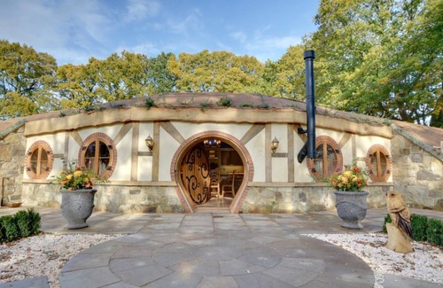 Ewhurst Green House | Vineyard Hollow - Luxury Getaway