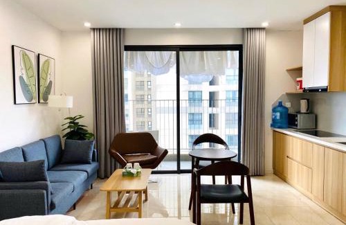 Trung Hoa Nhan Chinh Apartment | Vinhomes D'Capitale - Daisy Home