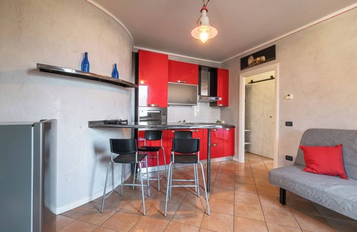 Sulzano Apartment | Viola & Family Lake - One Bedroom Apartment, Sleeps 3