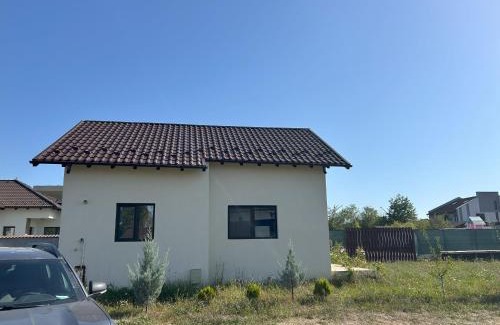 Mioveni House | Viraj Verde Retreat