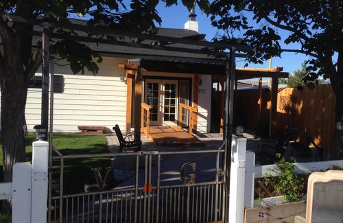 Mira Loma House | Vista Gardens. A quiet home in the country, yet close to town. Between 149-245.