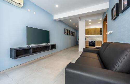 Mellieħa Heights Apartment | Vista Suites Mellieha