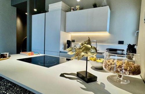 Santa Lucia House | Vittoria 61 Apartment