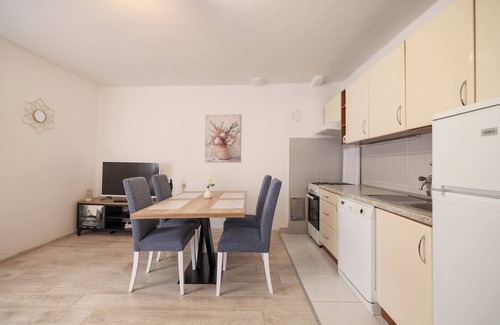 Zadar Old Town Apartment | Viva - 2 bedroom apt in city centar