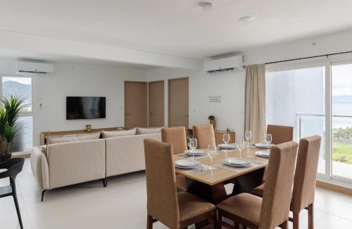 Barrio Santa Lucia House | Viva Jaco