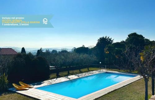 Sirolo Apartment | VIVA3 - Numana, ampio trilocale in villa con piscina