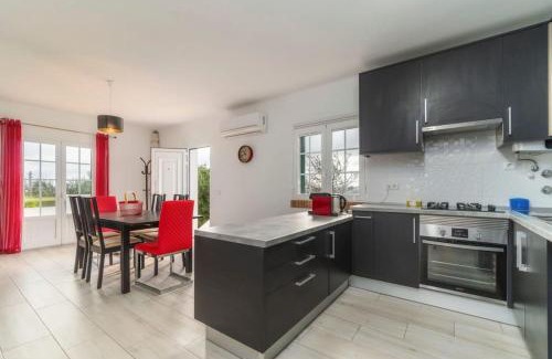 Tavira House | Vivenda com Piscina Ria Formosa