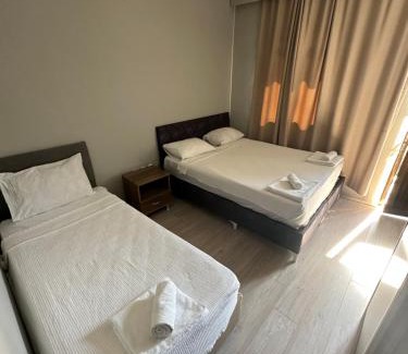 Cesme Hotel | Viyana otel