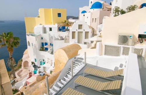 Oia Hotel | Vogue Suites