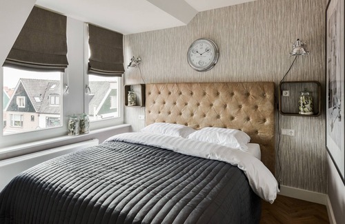 Volendam House | Volendam Old Bridge Residence (room 6)