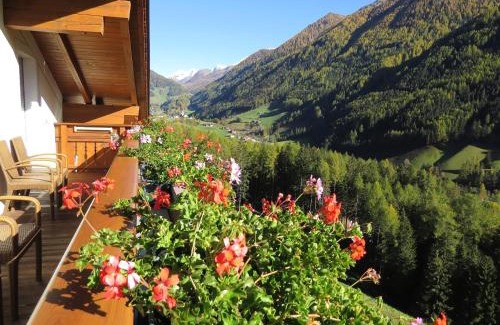 Valle Aurina Apartment | Voppichlhof App Alpenrose