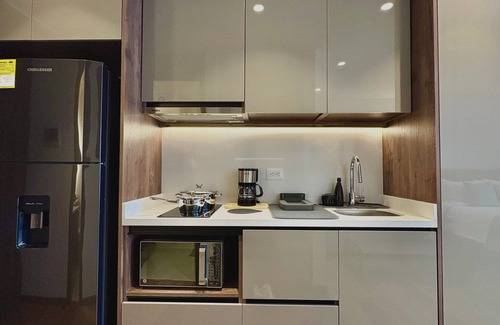 Santa Ana Apartment | VOU by Wellcome