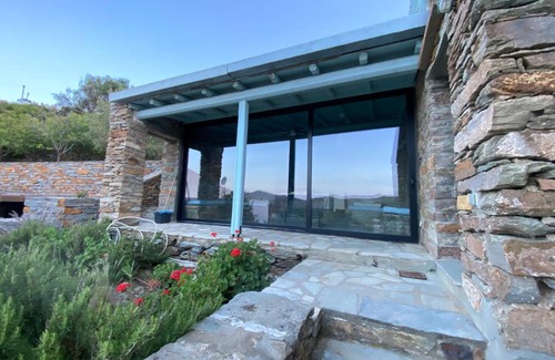 Vourkari House | Vourkari BayHouse