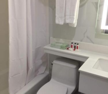 Queens Hotel | Voyage Hotel