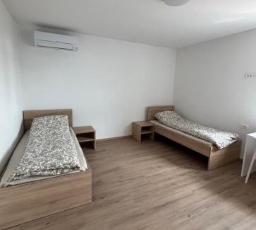 Ilirska Bistrica Hostel | VP sobe