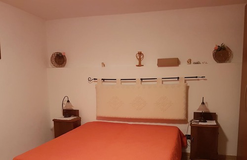 Villanova Monteleone Other | Vrbo Property