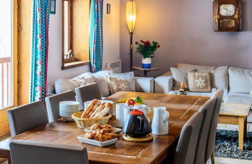 Le Lavachet Ski Chalet | Vrbo Property