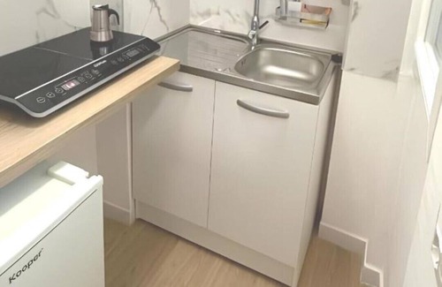 Dergano Apartment | Vrbo Property