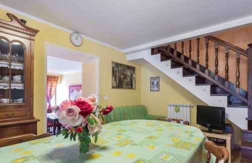 Strettura Villa | Vrbo Property