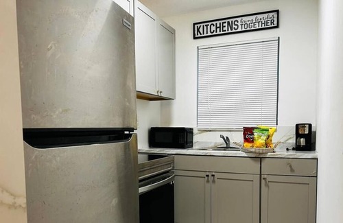 Colee Hammock Apartment | Vrbo Property