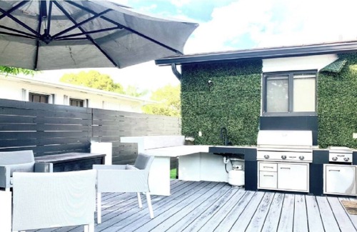 South Miami House | Vrbo Property